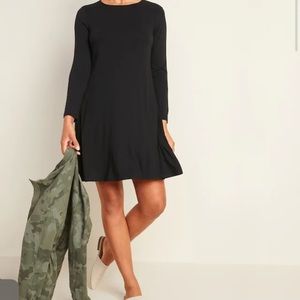 Old Navy Black Long-Sleeve Swing Dress